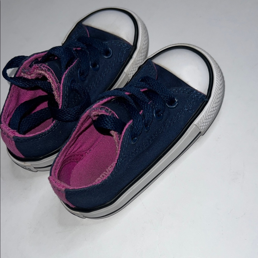 Converse Kids Sneakers in Dark Blue and Magenta - Picture 3 of 9